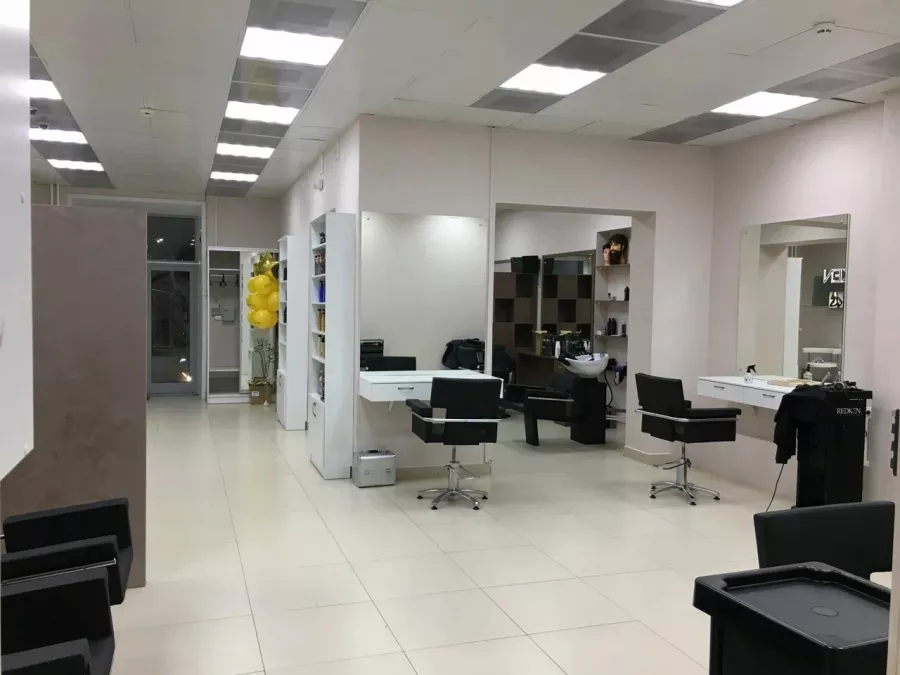 Салон красоты Redken luxe в Чите: Маникюр, Педикюр, Укладка, Косметология, Депиляция , Макияж,