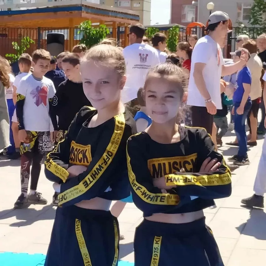 Школа танцев Страйк в Смоленске: Спорт, Танцы, Зал, Хореография, Растяжка, Школа, Детям,