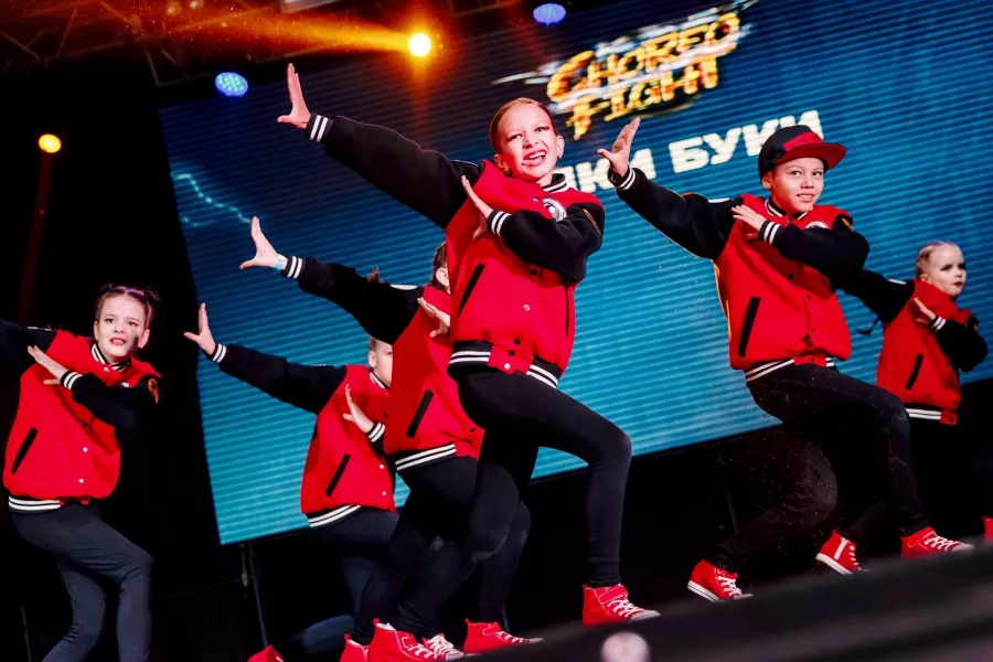 Школа танцев E-dance studio на Вильгельма де Геннина в Екатеринбурге: Танцы, Зал, Хореография, Школа танцев, Растяжка, Хип-хоп,