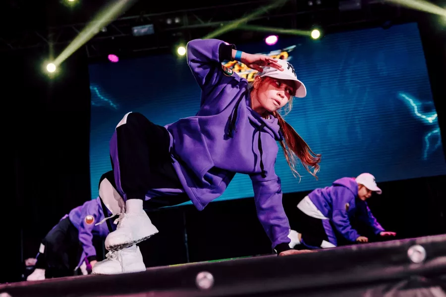 Школа танцев E-dance studio на Вильгельма де Геннина в Екатеринбурге: Танцы, Зал, Хореография, Школа танцев, Растяжка, Хип-хоп,