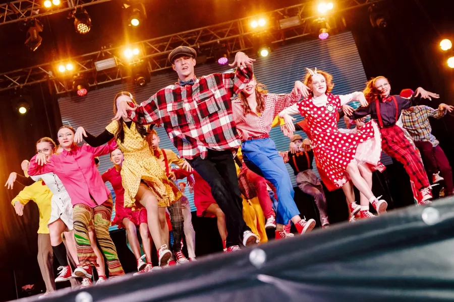 Школа танцев E-dance studio на Вильгельма де Геннина в Екатеринбурге: Танцы, Зал, Хореография, Школа танцев, Растяжка, Хип-хоп,