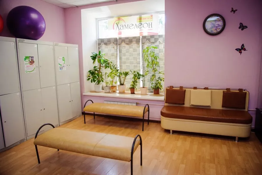 Студия фитнеса и танцев Хамелеон в Екатеринбурге: Танцы, Зал, Хореография, Растяжка, Школа, Детям,