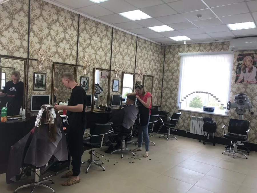 Салон красоты ЦирюльникЪ в Чите: Маникюр, Педикюр, Укладка, Косметология, Депиляция , Макияж,