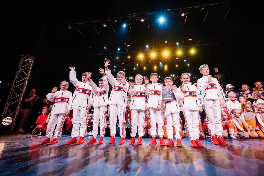 Школа танца InFinity на 8 Марте в Екатеринбурге: Хореография, Танцы, Зал, Растяжка, Хип-хоп, Школа,