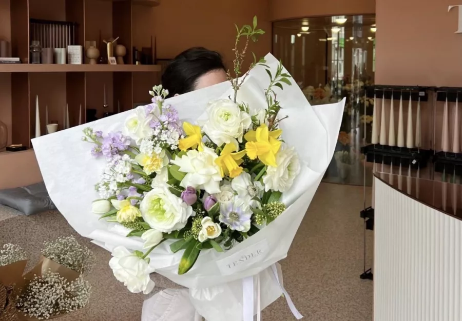 Цветочный бутик Tender flowers & decor в Калининграде: Свадебный букет , Цветочный магазин , Цветы, Флористика, Букет , Для влюбленных,
