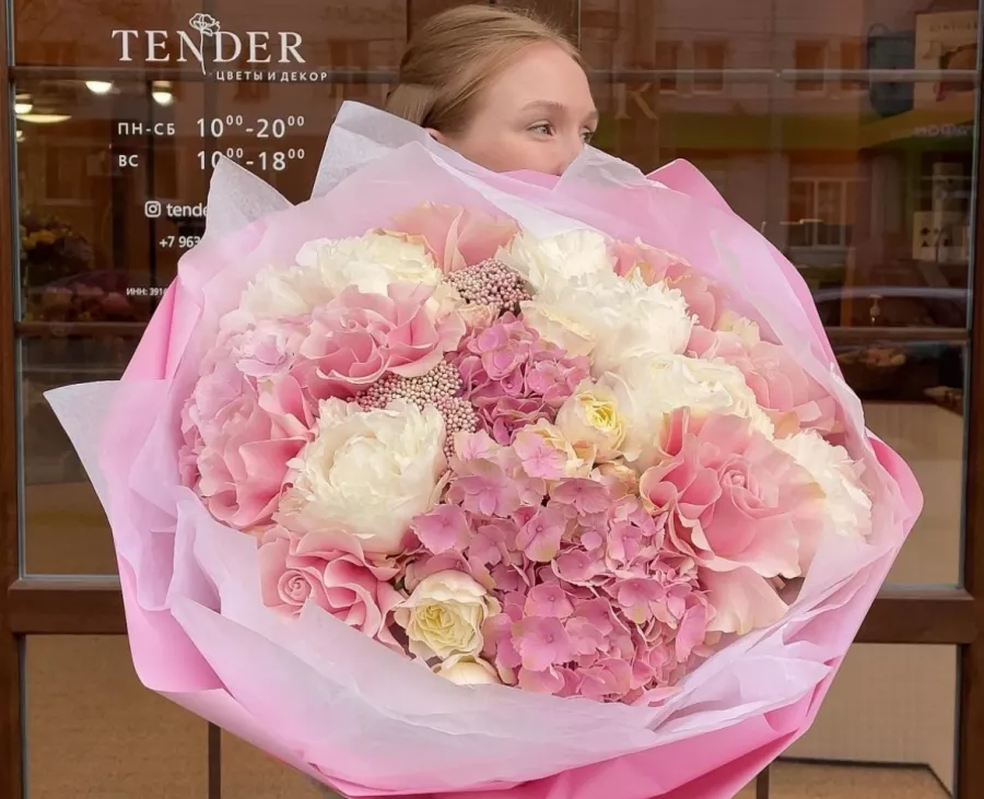 Цветочный бутик Tender flowers & decor в Калининграде: Свадебный букет , Цветочный магазин , Цветы, Флористика, Букет , Для влюбленных,
