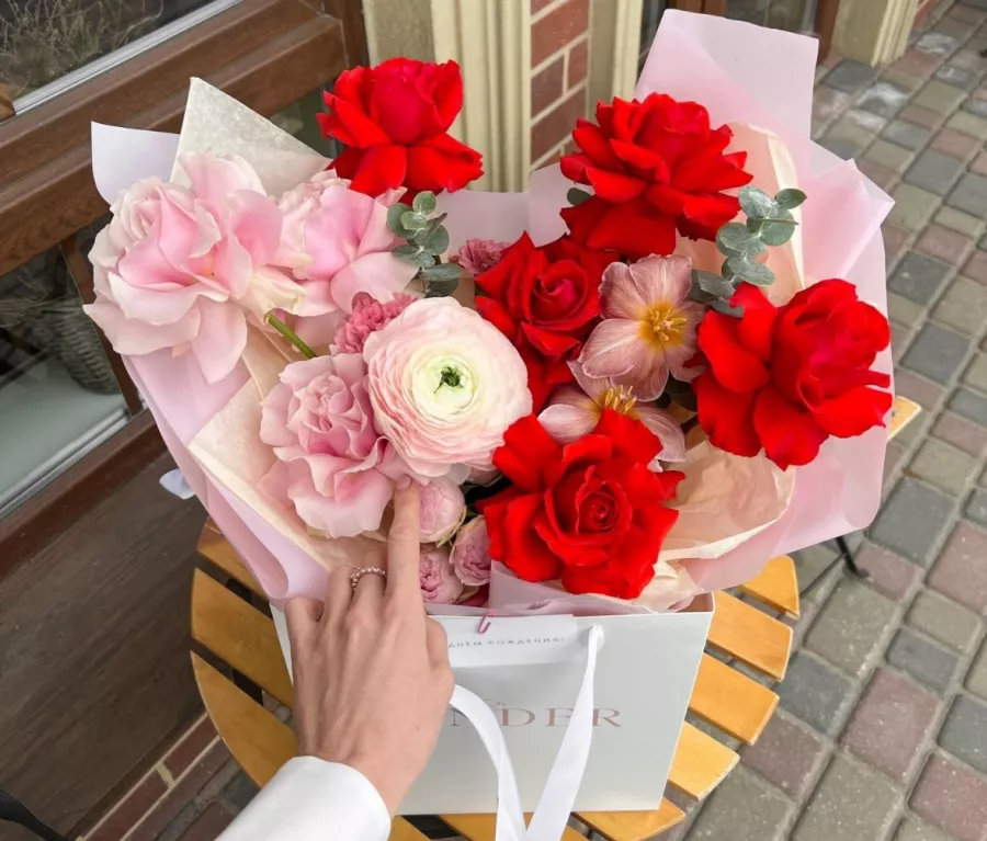 Цветочный бутик Tender flowers & decor в Калининграде: Свадебный букет , Цветочный магазин , Цветы, Флористика, Букет , Для влюбленных,