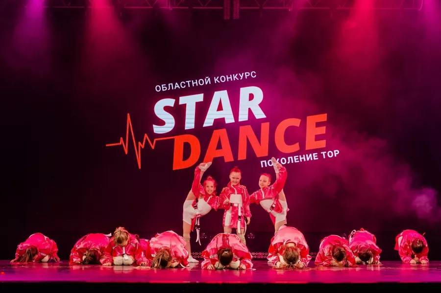 Школа танцев M & dance на Краснолесье в Екатеринбурге: Спорт, Танцы, Зал, Хореография, Растяжка, Школа, Детям,