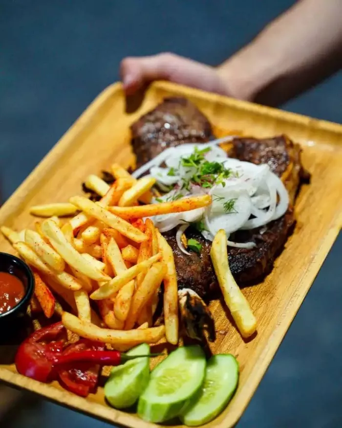 Ресторан "Giro Grill"