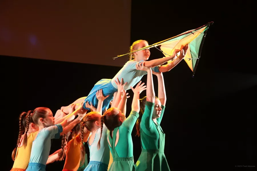 Студия Центр современной хореографии в Екатеринбурге: Танцы, Зал, Хореография, Растяжка, Школа,