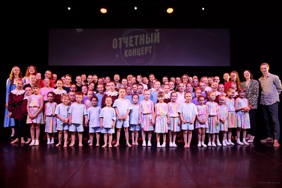 Студия Центр современной хореографии в Екатеринбурге: Танцы, Зал, Хореография, Растяжка, Школа,