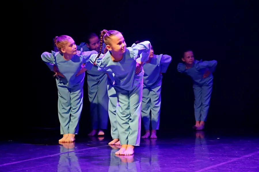 Студия Центр современной хореографии в Екатеринбурге: Танцы, Зал, Хореография, Растяжка, Школа,