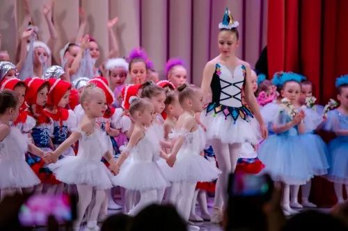 Школа танцев Русский балет на Академика Парина в Екатеринбурге