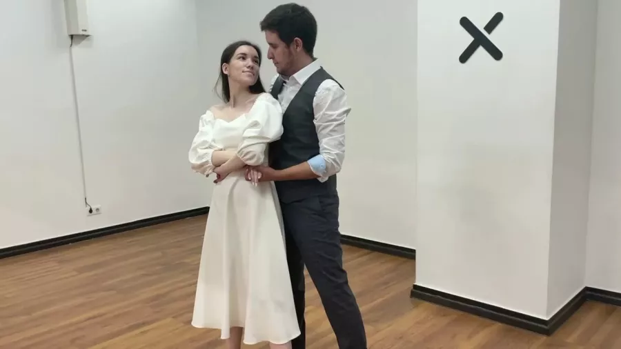 Студия Weddance в Екатеринбурге: Танцы, Зал, Хореография, Школа танцев, Свадебный танец, Растяжка,