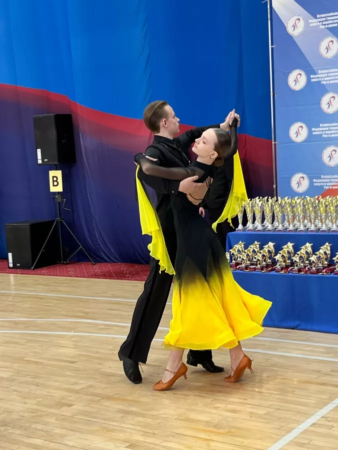 Школа танца Студия+ на Айвазовского в Екатеринбурге: Танцы, Зал, Хореография, Растяжка, Школа,