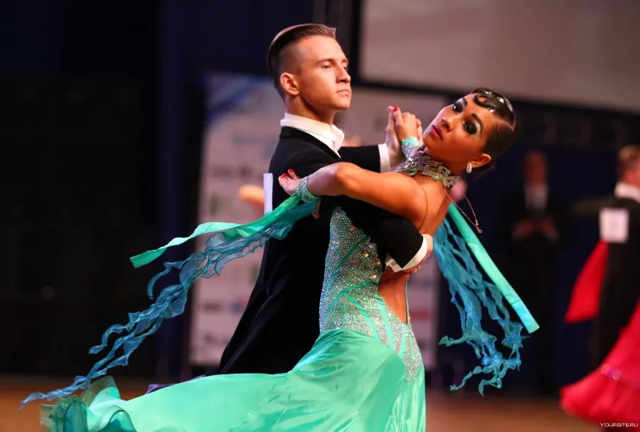 Танцевально-спортивный клуб ОДО в Екатеринбурге: Танцы, Зал, Хореография, Растяжка, Школа,