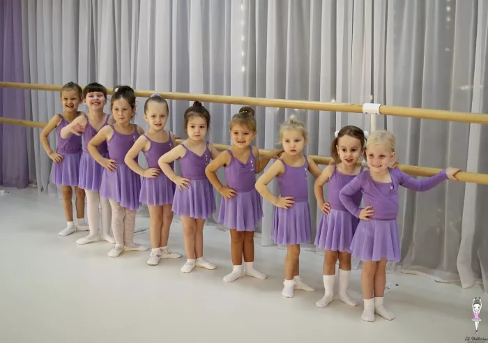 Детская школа балета Lil Ballerine на Краснолесье  в  Екатеринбурге