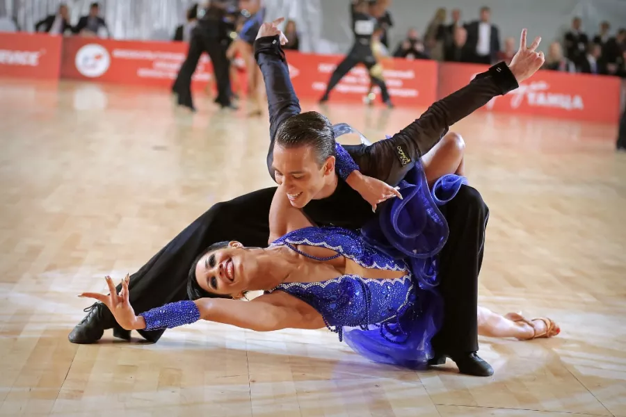 Спортивная школа АкадемСпорт на Краснолесье в Екатеринбурге: Танцы, Зал, Хореография, Растяжка, Школа,