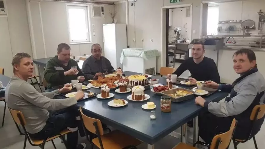Столовая на Угрюмова в Грозном: Традиционная кухня, Европейская кухня, Шведский стол, Вкусно, Ресторан, Бар, Доставка, Кафе,
