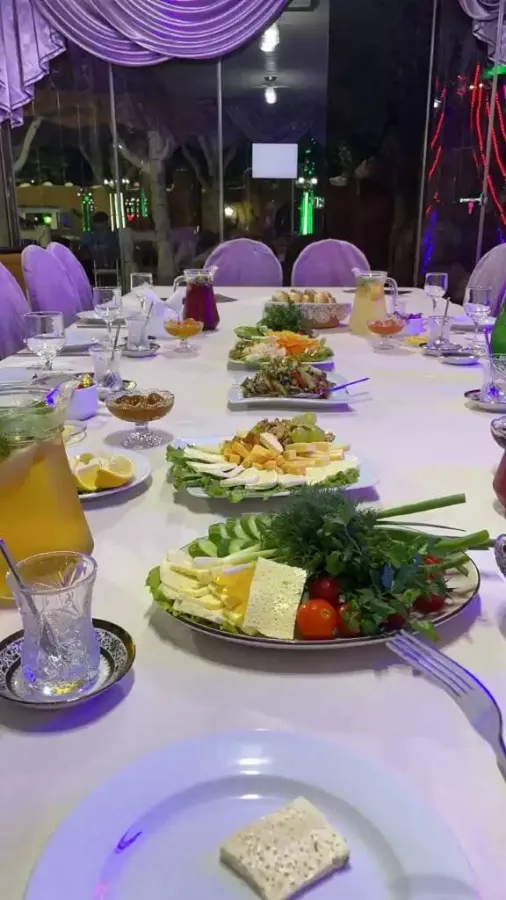 Ресторан Paradise в Грозном: Еда, Традиционная кухня, Европейская кухня, Шведский стол, Вкусно, Ресторан, Бар, Доставка, Кафе,