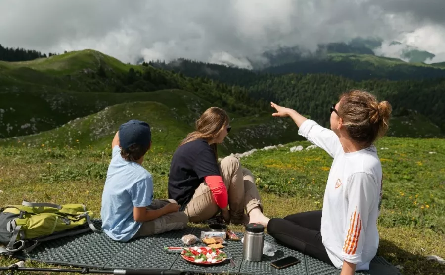 Горнолыжная школа Alpineschool  в Красной Поляне: Хобби, Велосипед, Туризм, Сапсерф, Сноуборд,