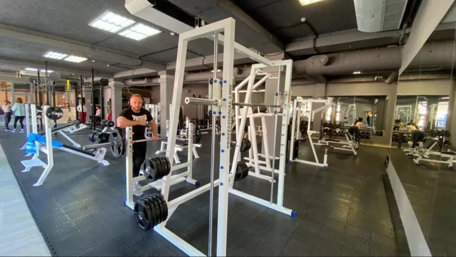 Фитнес-клуб Heavy metal fitness в Красной Поляне: Фитнес-бар, Спортзал, Кроссфит, Йога,