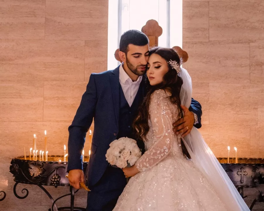 Свадебный салон Bride в Краснодаре: Свадебный салон , Бракосочетание , Для влюбленных, Платье , Невеста , Украшения ,