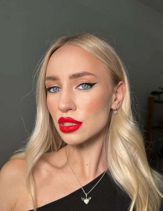 Парикмахерская Snega beauty bar в Красной Поляне: Детская стрижка, Женская стрижка , Вечерние прически, Мужская стрижка,