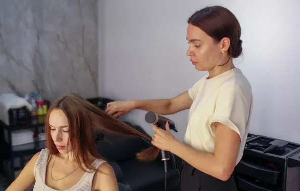Парикмахерская "Snega beauty bar ".