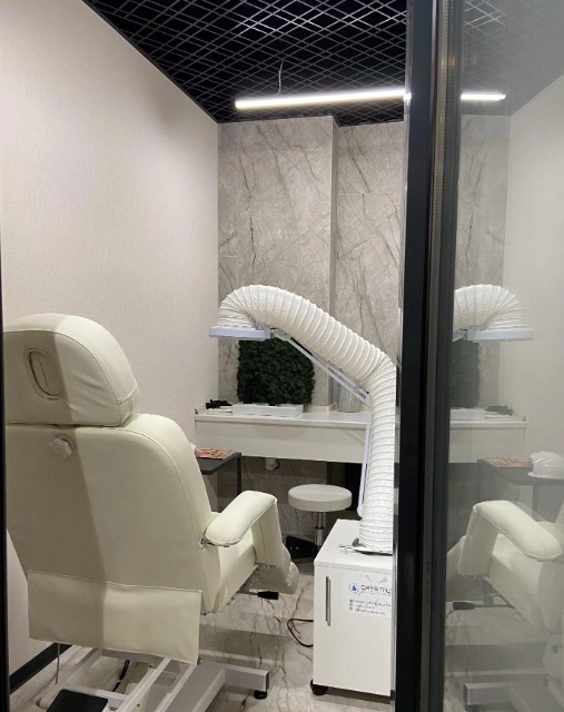 Парикмахерская Snega beauty bar в Красной Поляне: Детская стрижка, Женская стрижка , Вечерние прически, Мужская стрижка,