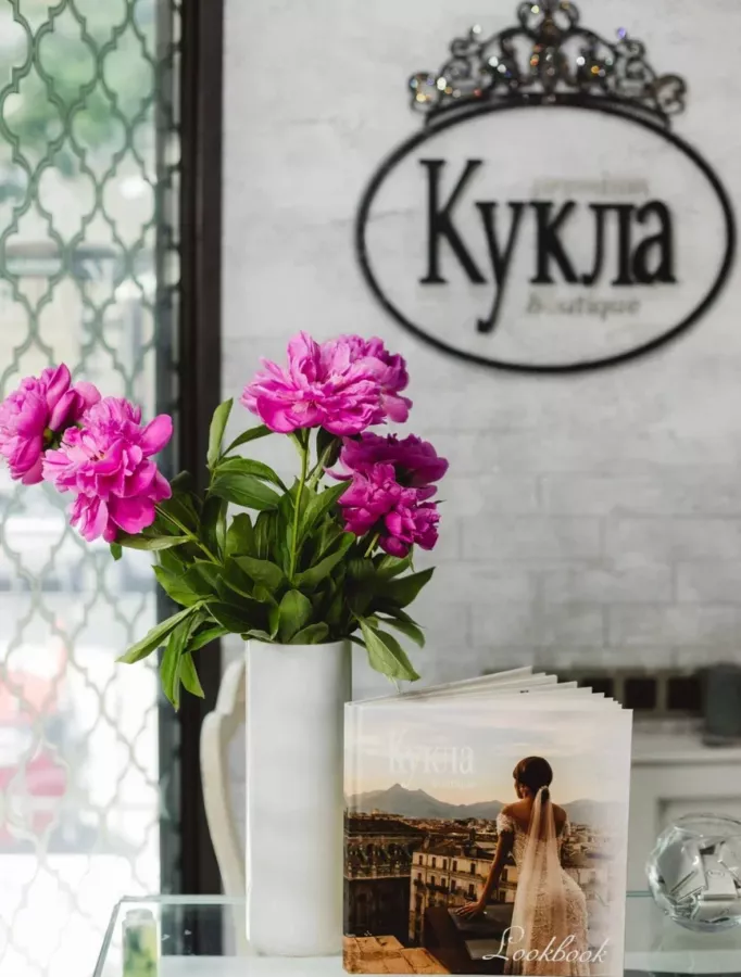 Свадебный салон Кукла premium в Краснодаре: Свадебный салон , Эксклюзивные платья, Премиум, Свадебное платье , Невеста ,