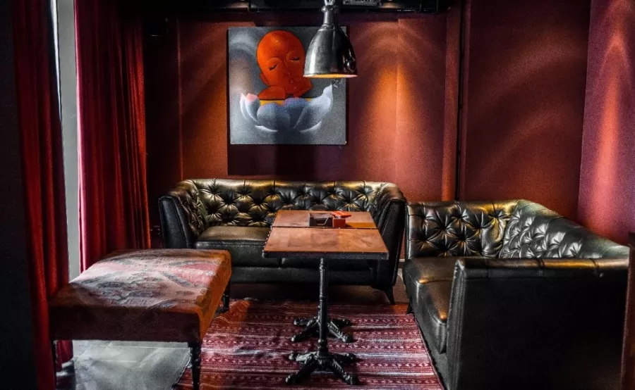 Центр паровых коктейлей Hookah Place в Красной Поляне: Летняя терраса, Оплата картой, Коктейли, Бар, Заказ навынос, Шоу,