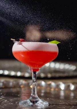 ​Центр паровых коктейлей "Hookah Place".