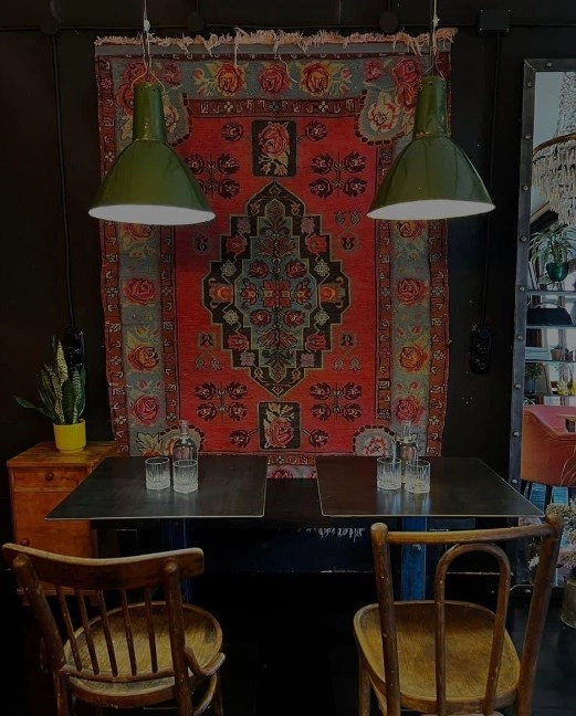 Кафе Ровесники в Красной Поляне: Лапша wok, Том-Ям, Фалафель, Панорамный вид, Завтрак, Азиатская кухня,