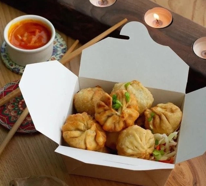 Кафе Мамочка момо в Красной Поляне: Буузные, Китайская кухня, Бизнес-ланч, Детская комната, Постное меню, Заказ столиков,