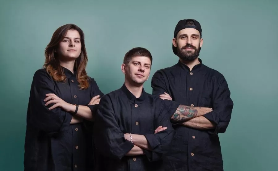 Суши-бар Геккон в Красной Поляне: Раменные, Японская кухня, Летняя терраса, Суши, Азиатская кухня, Заказ навынос,