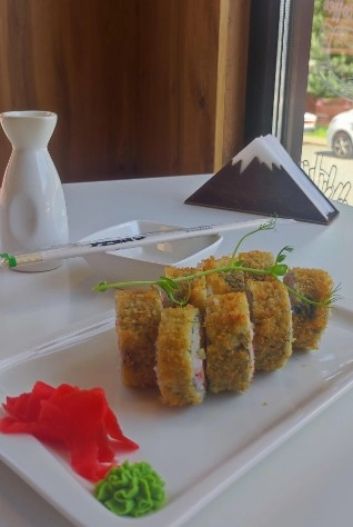 Кафе Горы Вкуса в Красной Поляне: Хот-доги, Доставка, Пицца, Заказ навынос, Заказ столиков,