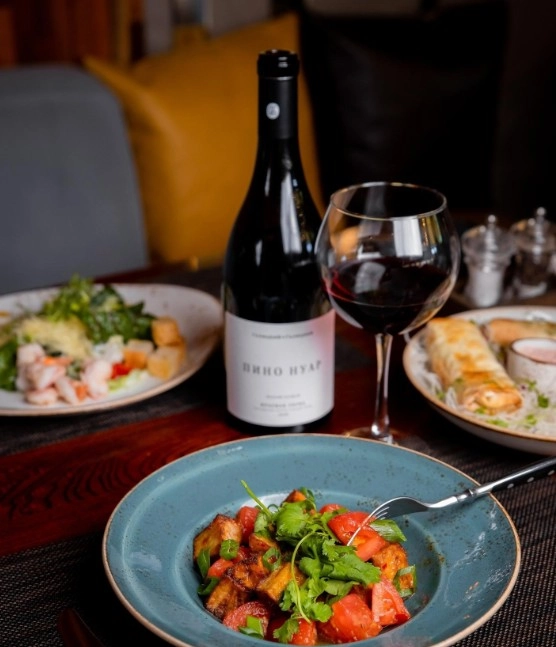 Ресторан Хинкаl-мангаl  в Красной Поляне: Еда, Заказ столиков, Живая музыка, Грузинская кухня, Заказ навынос,