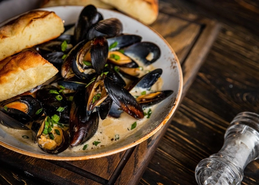 Ресторан Хинкаl-мангаl  в Красной Поляне: Еда, Заказ столиков, Живая музыка, Грузинская кухня, Заказ навынос,