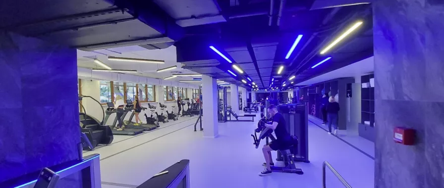 Фитнес-клуб "F8 Fitness Club"