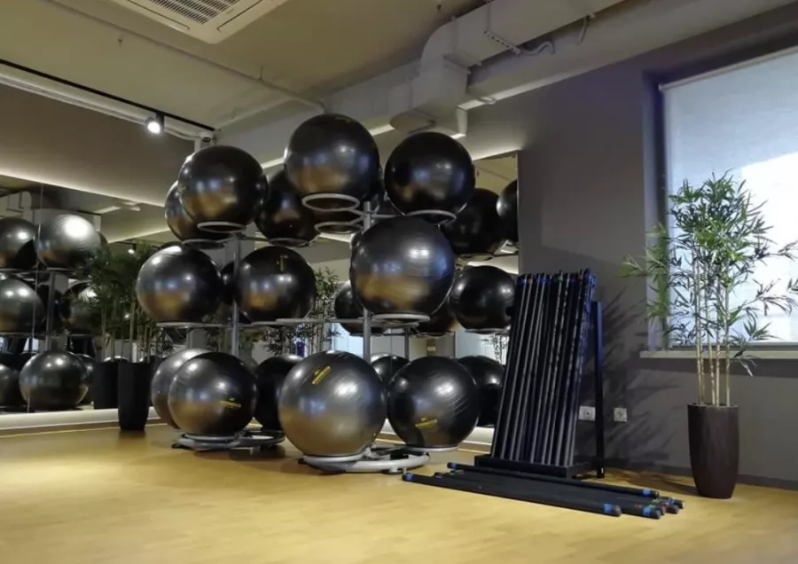 Фитнес-клуб Orange Fitness в Сочи: Аэробика, Зумба, Йога, Фитнес, Развиваться, Кроссфит, Боевые искусства, Аквааэробика,