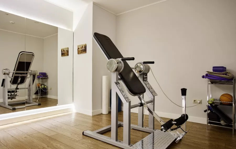 Фитнес-клуб The Residence Spa в Сочи: Танцевальные программы, Фитбол, Кроссфит, Йога, Боевые искусства, Пилатес, Стретчинг,