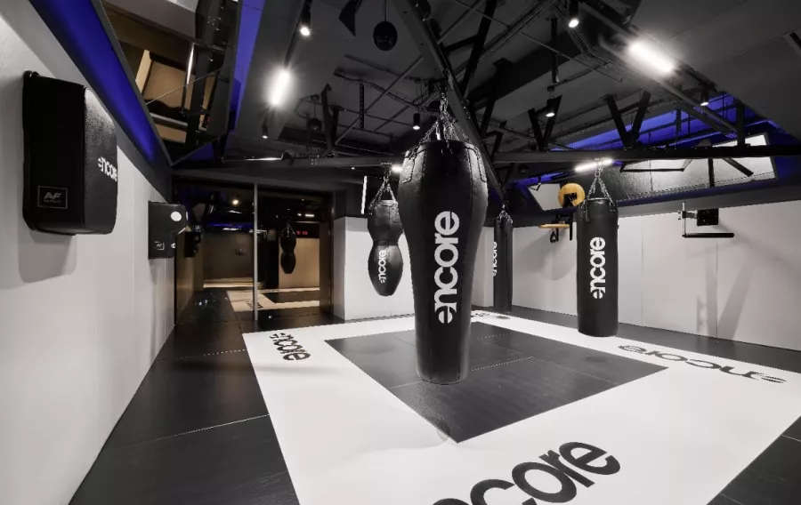 Фитнес-клуб Encore fitness в Сочи: Аэробика, Кроссфит, Развиваться, Фитнес, Пилатес, Аквааэробика, Йога, Боевые искусства,