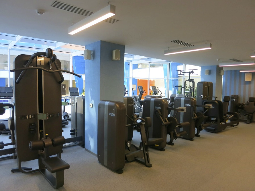 SPA-центр Lazurnaya SPA&wellness в Сочи: Фитнес для детей, Развиваться, Персональный тренер, Настольный теннис, Зумба, Детский уголок, Аквааэробика,