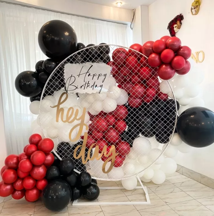 Магазин товаров для праздника "Hey day"