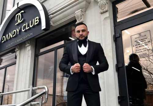 Магазин мужских костюмов Dandy Club Store  в  Краснодаре