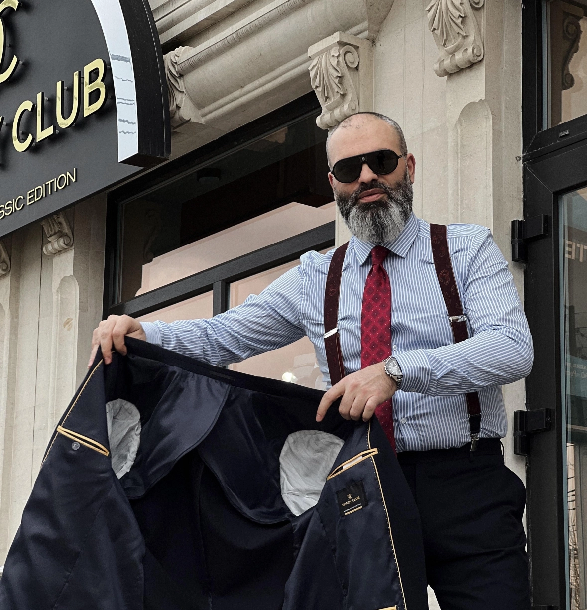 Магазин мужских костюмов "Dandy Club Store"