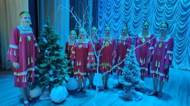 Школа танцев Родник в Смоленске: Танцы, Зал, Хореография, Школа танцев, Ансамбль, Растяжка,