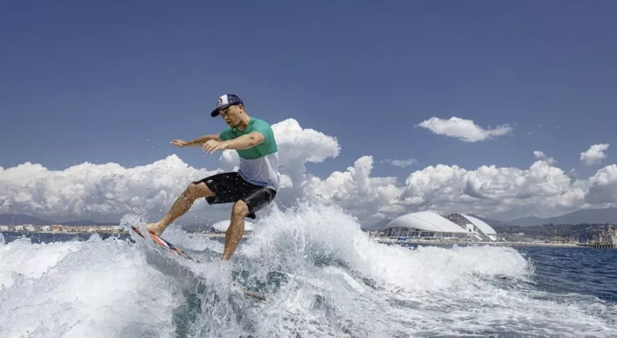 Школа вейк-серфинга Sochi Surf в Адлере: Развитие, Яхта, Сёрфинг,