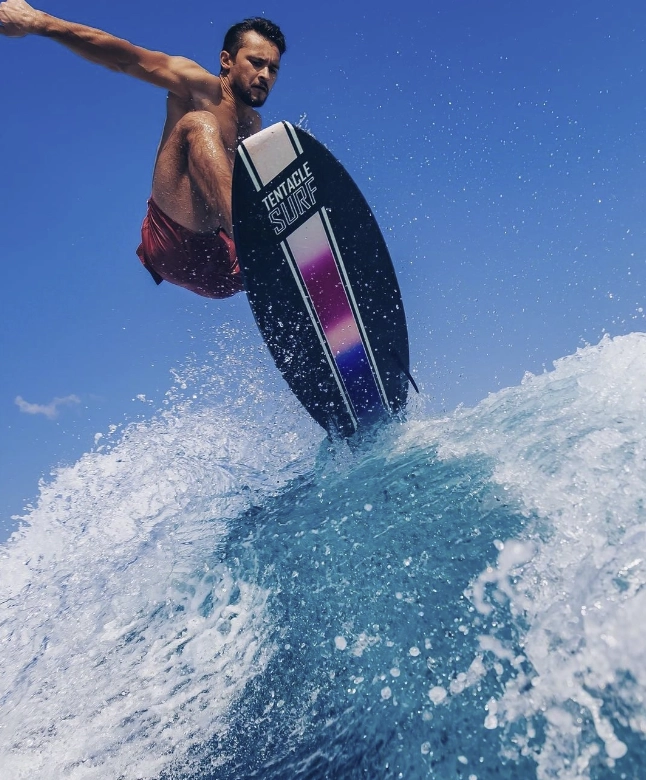 Школа вейк-серфинга Sochi Surf в Адлере: Развитие, Яхта, Сёрфинг,